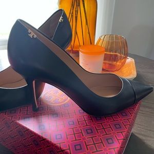 Tory Burch Penelope Cap Toe Pump Sz. 11